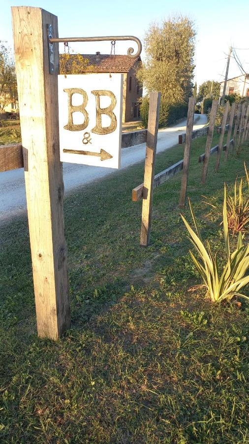 Beb Montefratta Panzió Fratta Terme Kültér fotó